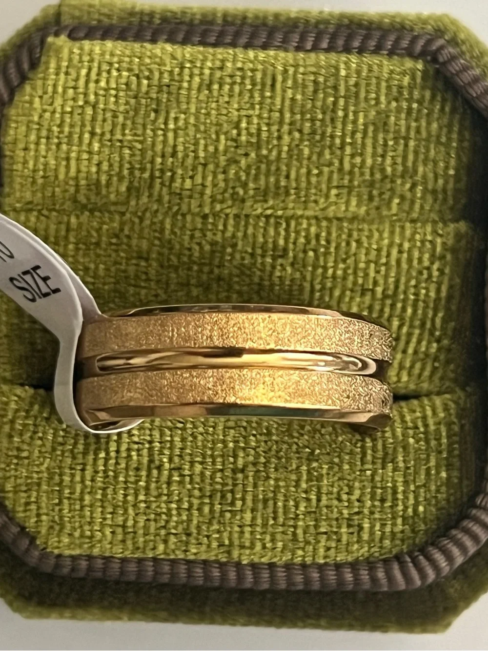 Men's Titanium Steel Gold Textured 8mm Band Size 10